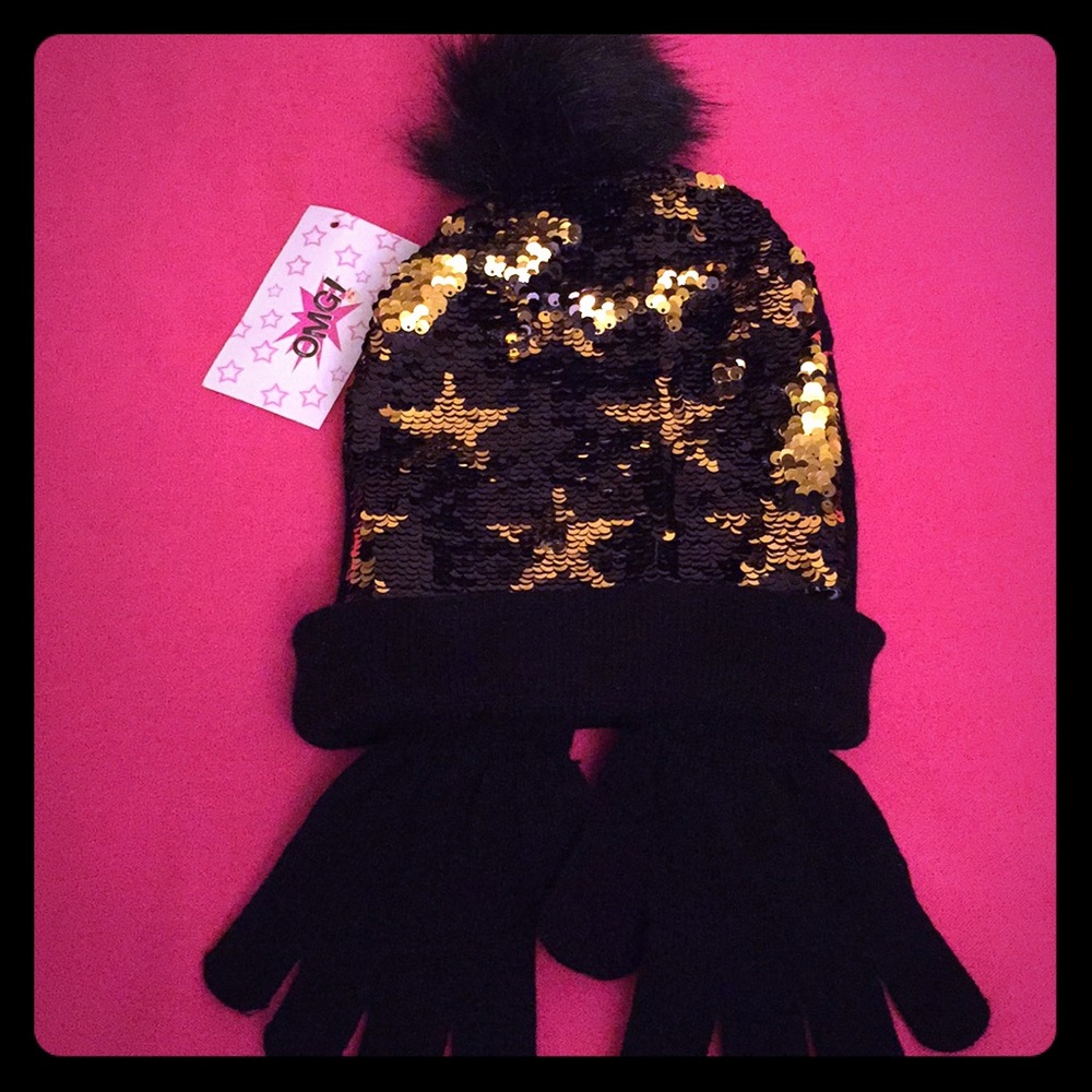 OMG! Sequined Pom Pom Beanie & Gloves Set